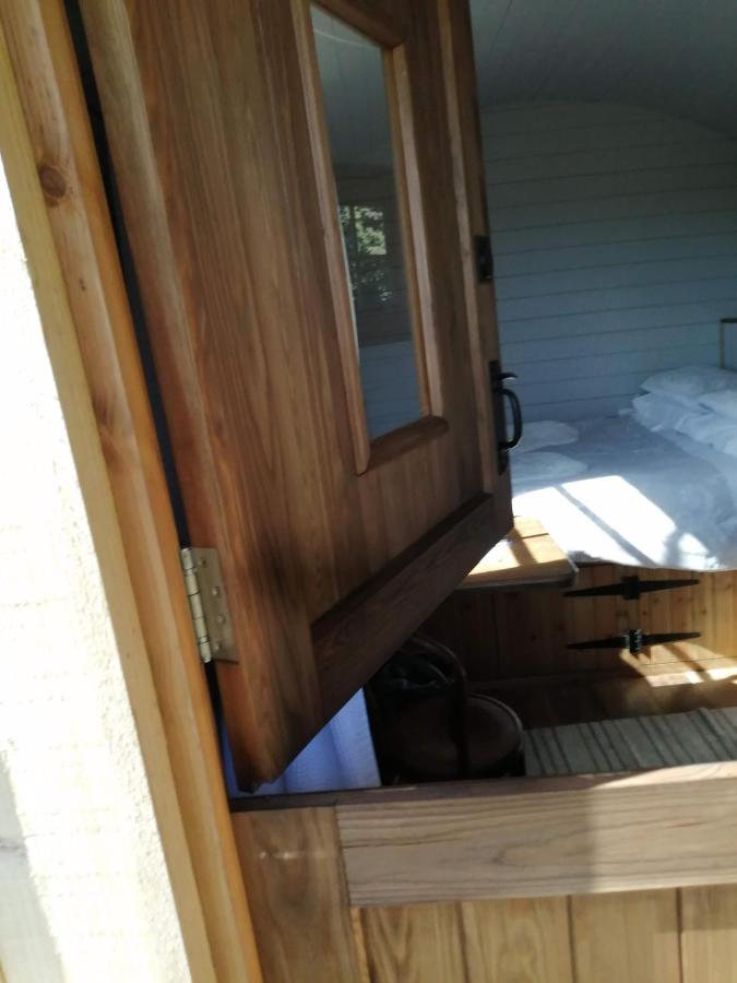 Lucker Mill Shepherds Huts Buitenkant foto
