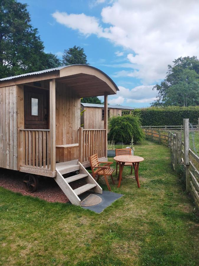 Lucker Mill Shepherds Huts Buitenkant foto